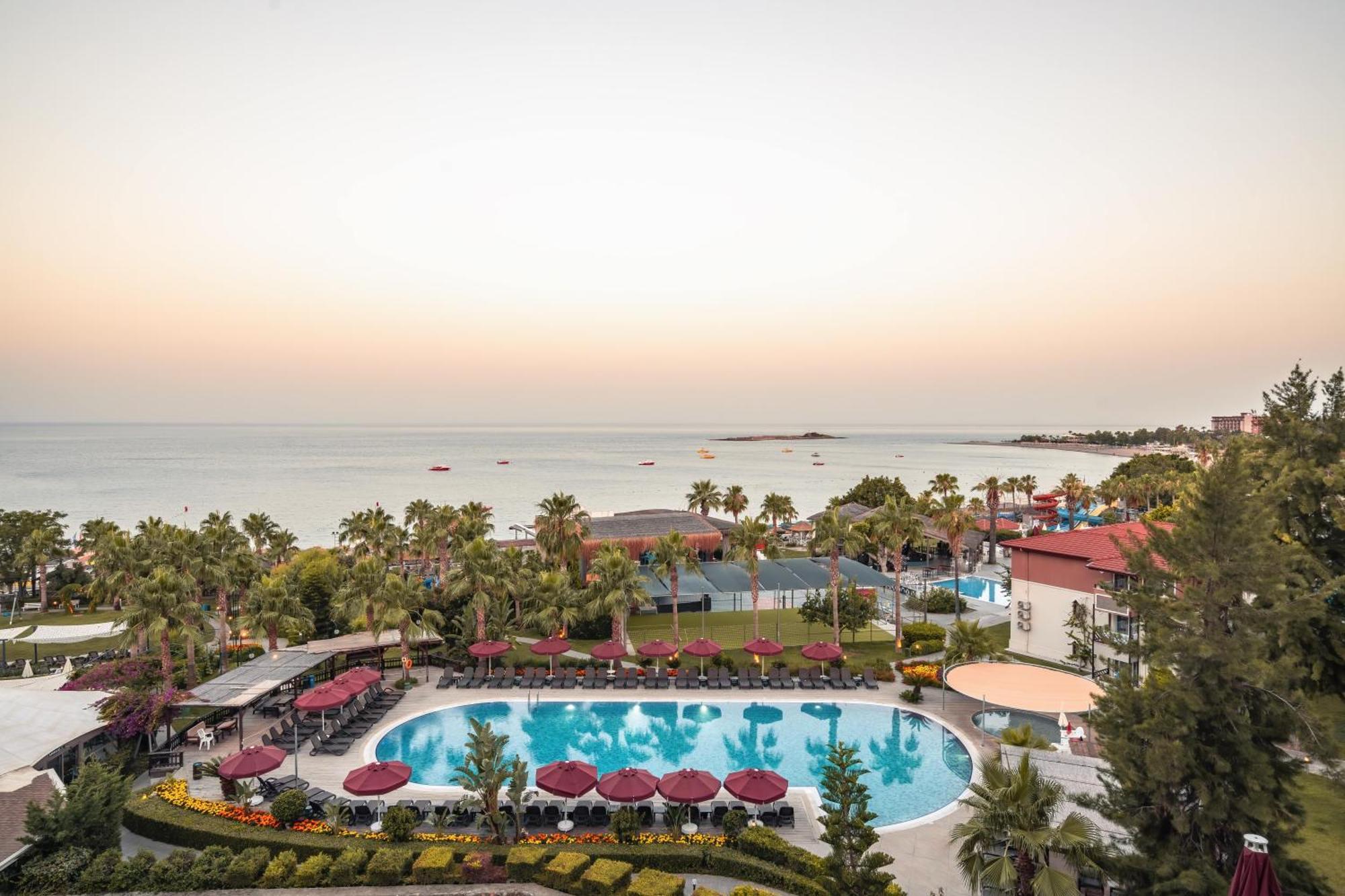 Justiniano Deluxe Resort Okurcalar Eksteriør bilde