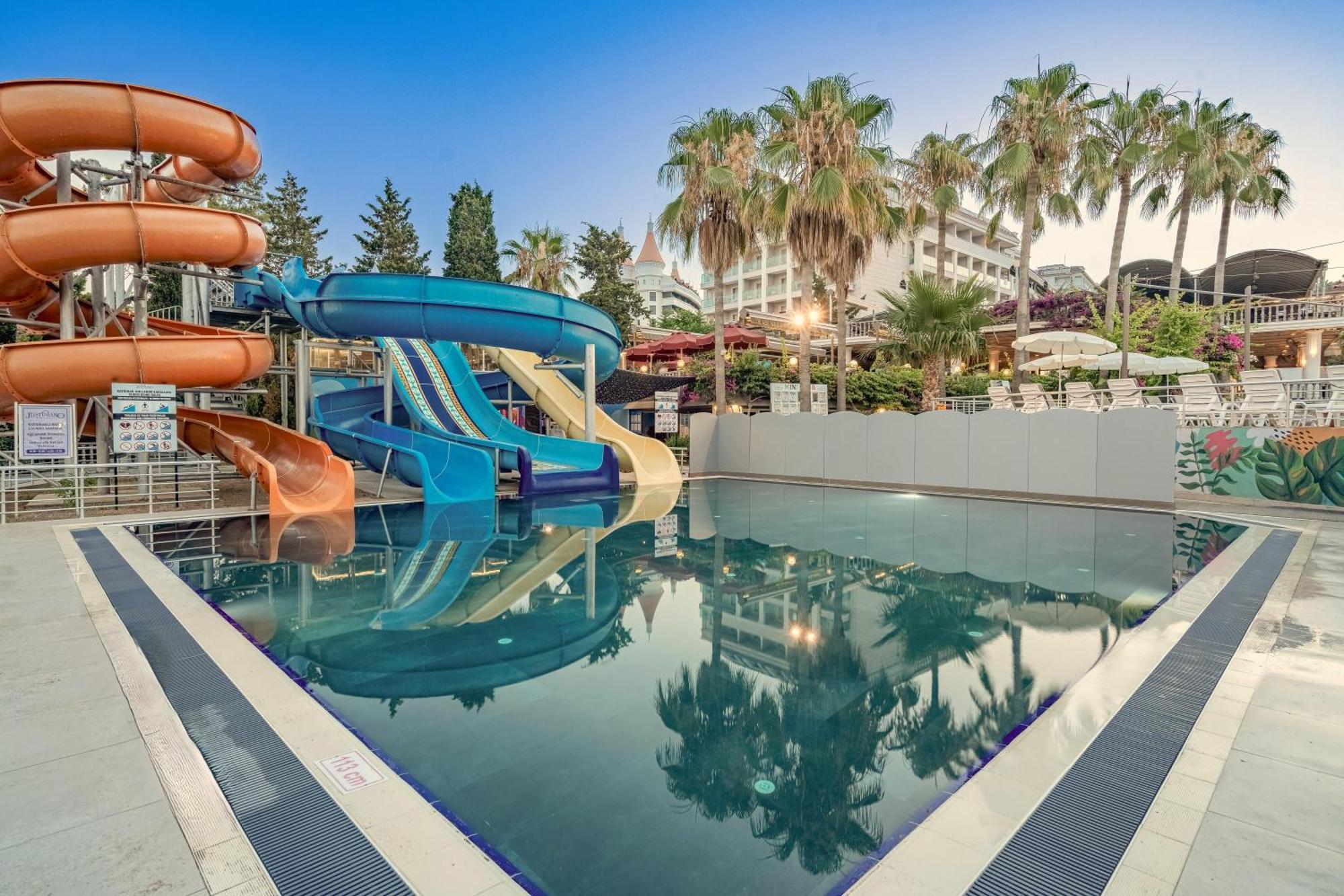 Justiniano Deluxe Resort Okurcalar Eksteriør bilde